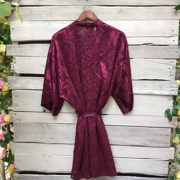 Frederick’s of Hollywood Lingerie Set Wine Lace Chemise & Kimono Sz 2X Bows - Picture 11 of 11